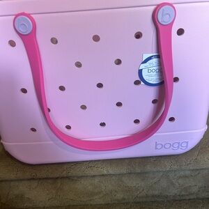 NWT PINK DRINK LARGE BOGG BAG